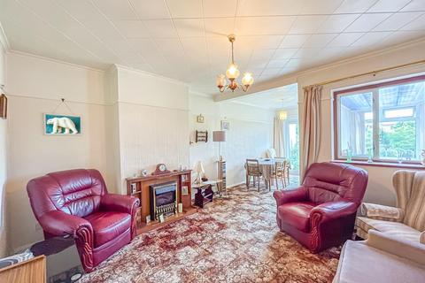 29 Broad Way, Hockley, SS5 5EL