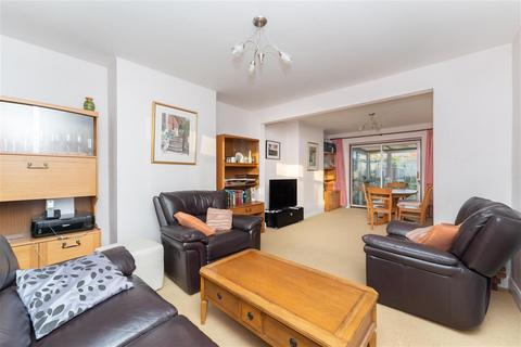 3 bedroom semi-detached house for sale, Harlington Road West, Feltham