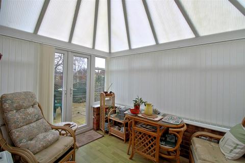 2 bedroom detached bungalow for sale, The Saltings, Terrington St Clement