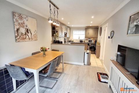 3 bedroom terraced house for sale, Sheepwalk, Paston, Peterborough, PE4