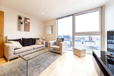 1 bedroom apartment to rent, Lanterns Way, London E14