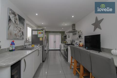 25 Cooper Road, Grimsby, DN32 8DF