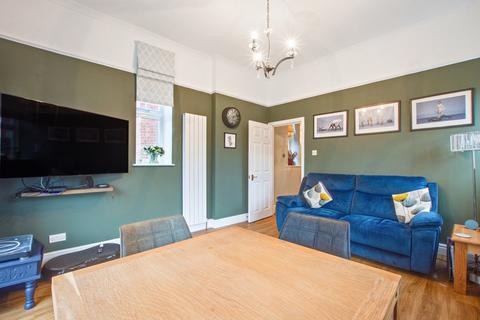 1 Redwood Close, Sidcup, DA15 8WP