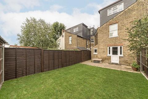 1 bedroom flat for sale, Oaklands Road, London W7