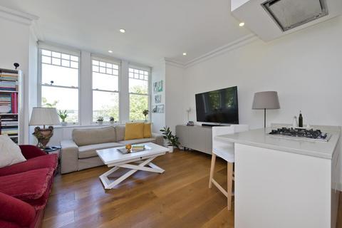 2 bedroom flat for sale, Shepherds Hill, Highgate