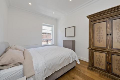 2 bedroom flat for sale, Shepherds Hill, Highgate