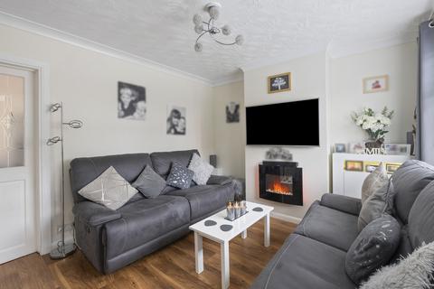 55 Grove Road, Stanford-le-hope, SS17 0ED