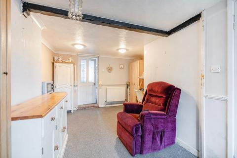 3 bedroom end of terrace house for sale, St. Margarets Road, Lowestoft