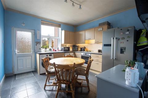 3 bedroom terraced house for sale, New Hall Road, Chesterfield