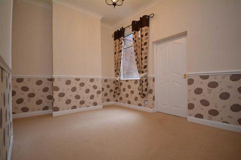 2 bedroom end of terrace house to rent, Foster Street, Springfield, Wigan, WN6 7LP