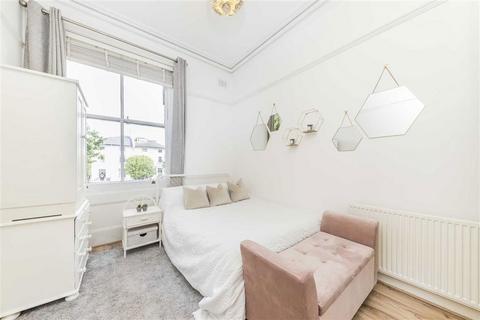 1 bedroom flat for sale, Shooters Hill Road, London SE3