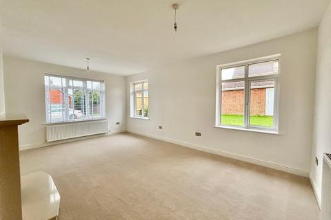 11 Berwick Close, Bexhill-on-sea, TN39 4NB