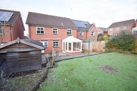 4 bedroom house to rent, Godiva Road, Leominster