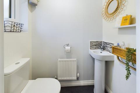 56 Oak View Road, Wadebridge, PL27 6FH