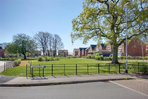 4 bedroom detached house for sale, Ketil Place, Anlaby