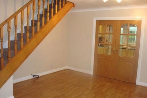 2 bedroom semi-detached house to rent, Beaconside, South Shields