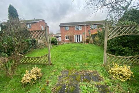 3 bedroom semi-detached house to rent, Cobbetts Walk, Bisley GU24