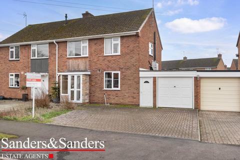 Meadow Road, Alcester, B49