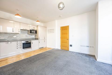 2 bedroom flat for sale, Peartree Avenue, Southampton SO19