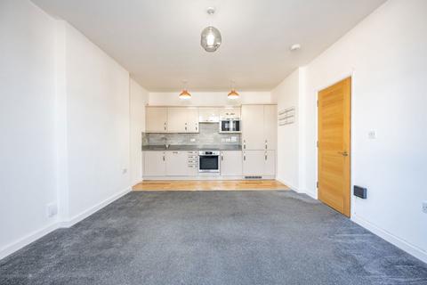 2 bedroom flat for sale, Peartree Avenue, Southampton SO19