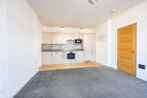 2 bedroom flat for sale, Peartree Avenue, Southampton SO19