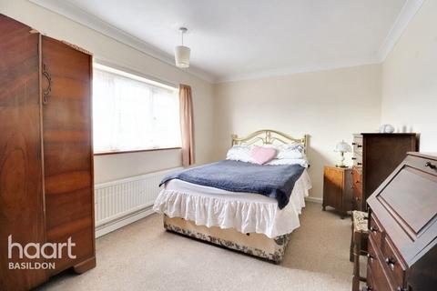 332 Church Road, Basildon, SS14 2NQ