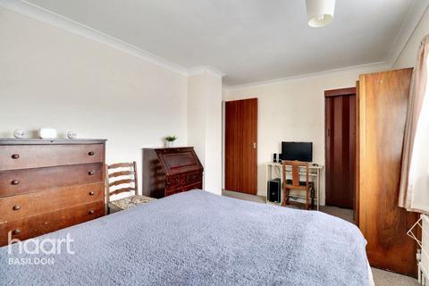 332 Church Road, Basildon, SS14 2NQ