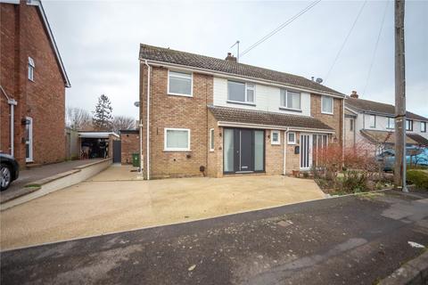 4 bedroom semi-detached house to rent, Vineries Close, Cheltenham, Gloucestershire, GL53