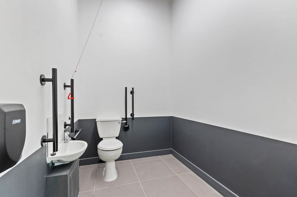 Ilderton Road 349 Unit 6 PH8.jpg