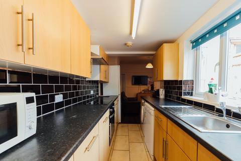 4 bedroom terraced house to rent, Lincoln LN1