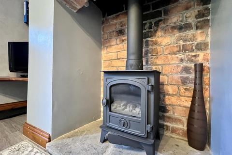 2 bedroom cottage to rent, Millers Dale, Buxton