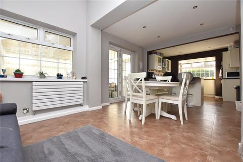 4 bedroom detached house for sale, Rein Gardens, Tingley, Wakefield, West Yorkshire