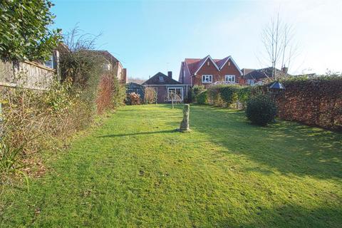 2 bedroom detached bungalow for sale, Well Lane, Stock CM4