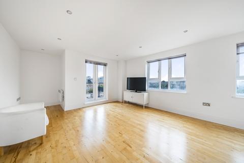 2 bedroom apartment to rent, Seven Kings Way, Kingston, KT2