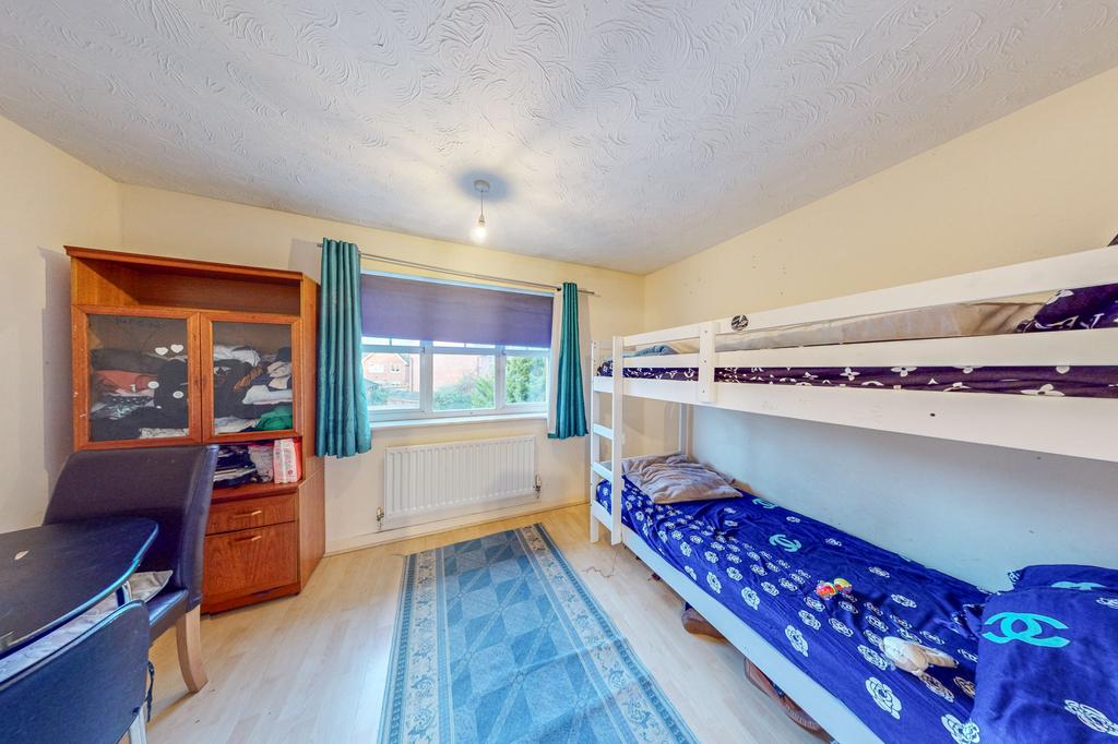 36-Friarscroft-Way-135854
