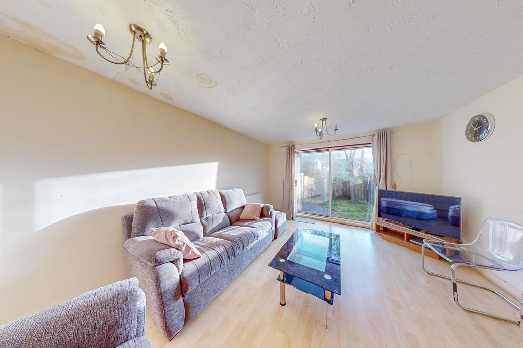 36-Friarscroft-Way-135606