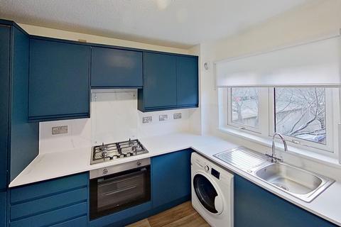 2 bedroom flat to rent, Easter Dalry Road, Edinburgh, EH11