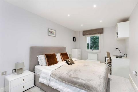 1 bedroom flat to rent, Grafton Mews, London W1T