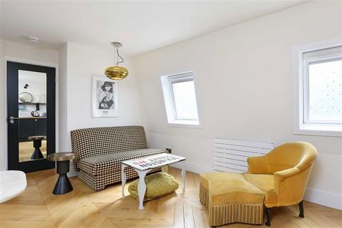 1 bedroom flat to rent, Cleveland Street, London W1T