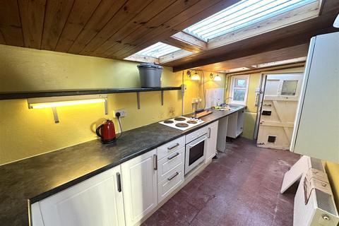 3 bedroom cottage for sale, Panteg Cross, Llandysul