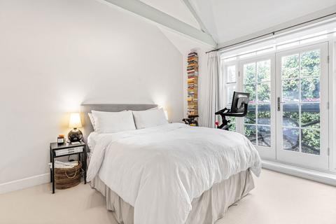 1 bedroom house for sale, Pendulum Mews, Birkbeck Road, London, E8