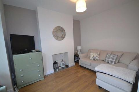 3 bedroom terraced house to rent, Ansley Road, Stockingford