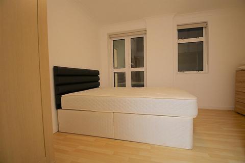 1 bedroom flat to rent, 123 - 125 Whitechapel Road, London E1