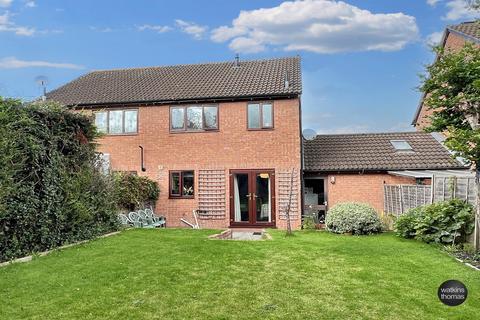 3 bedroom semi-detached house for sale, Thistledown Grove, Hampton Dene, Hereford, HR1