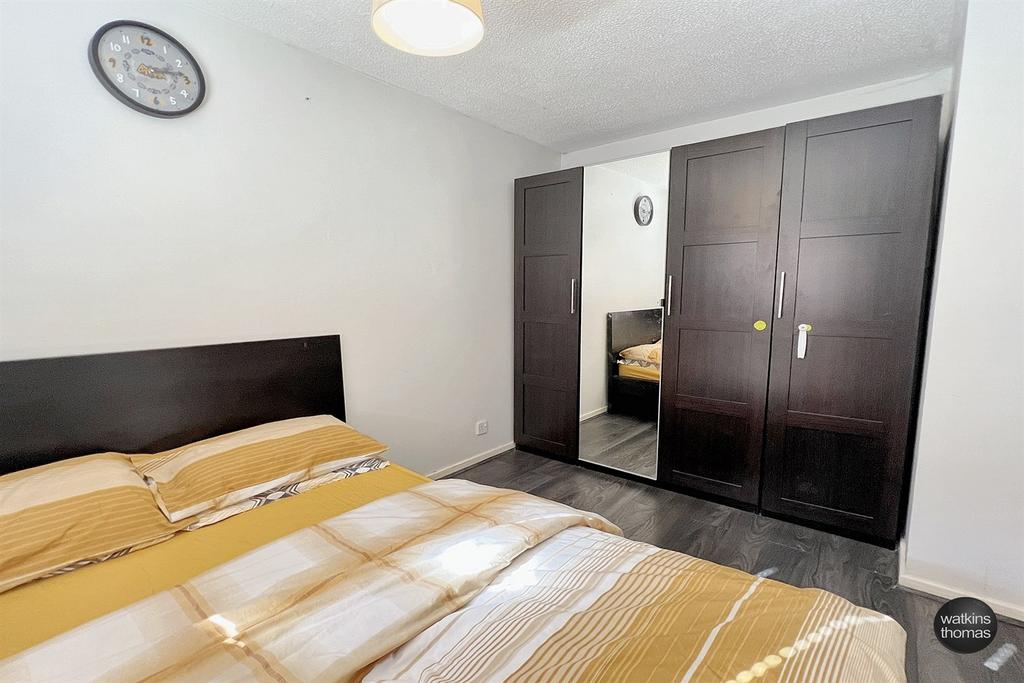 Bed 1