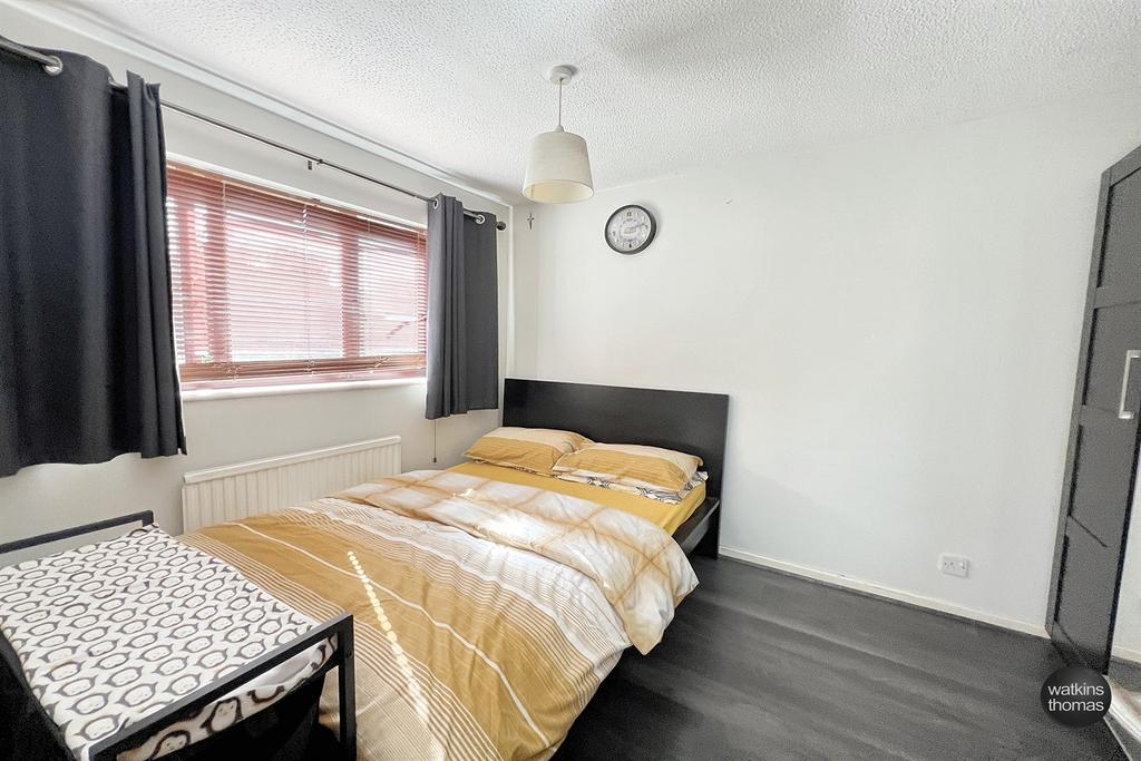 Bed 1