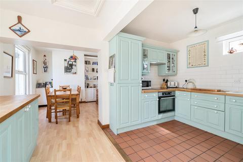 3 bedroom end of terrace house for sale, Little Lane, Alverstoke PO12