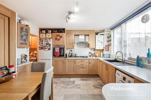 3 bedroom terraced house for sale, Crocus Field, Barnet, EN5