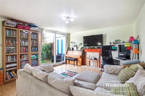 3 bedroom terraced house for sale, Crocus Field, Barnet, EN5