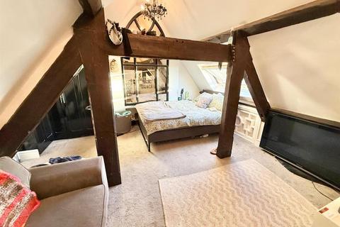 Flat 3, St Peters House Windmill Street, Macclesfield, SK11 7HS
